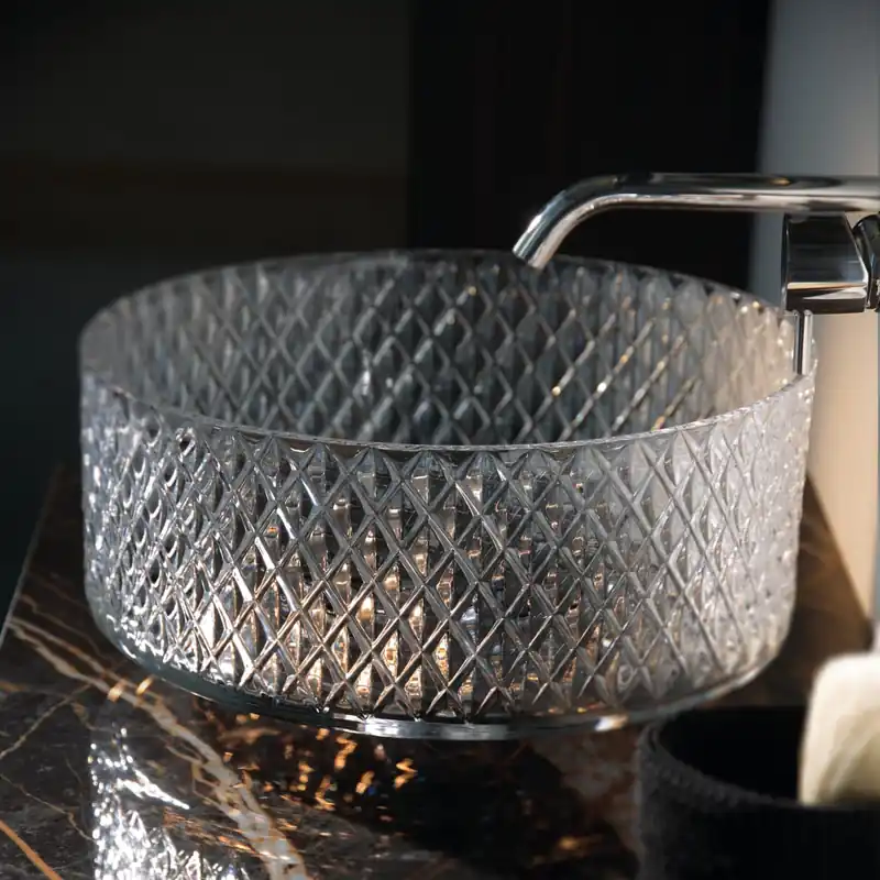 WS Bath Collections Glamorous 14-3/8" Circular Glass Vessel Bathroom Sink Bargain