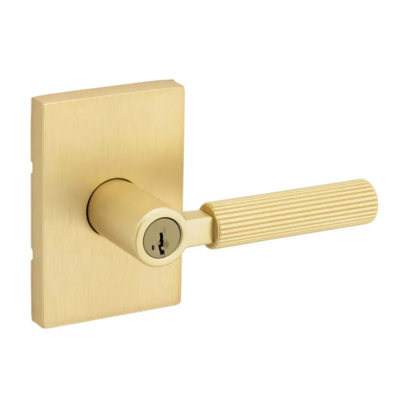 Kwikset Mirada Single Cylinder Keyed Entry Door Lever Set with Fluted Handle and Rectangle Rose Featuring SmartKey Top Rated